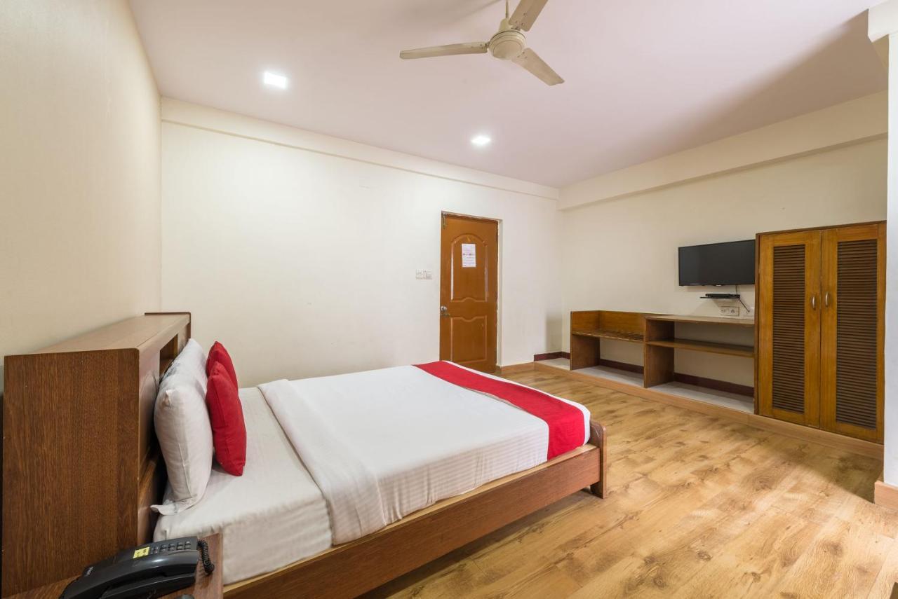 Stayeasy Majestic Bangalore Ngoại thất bức ảnh